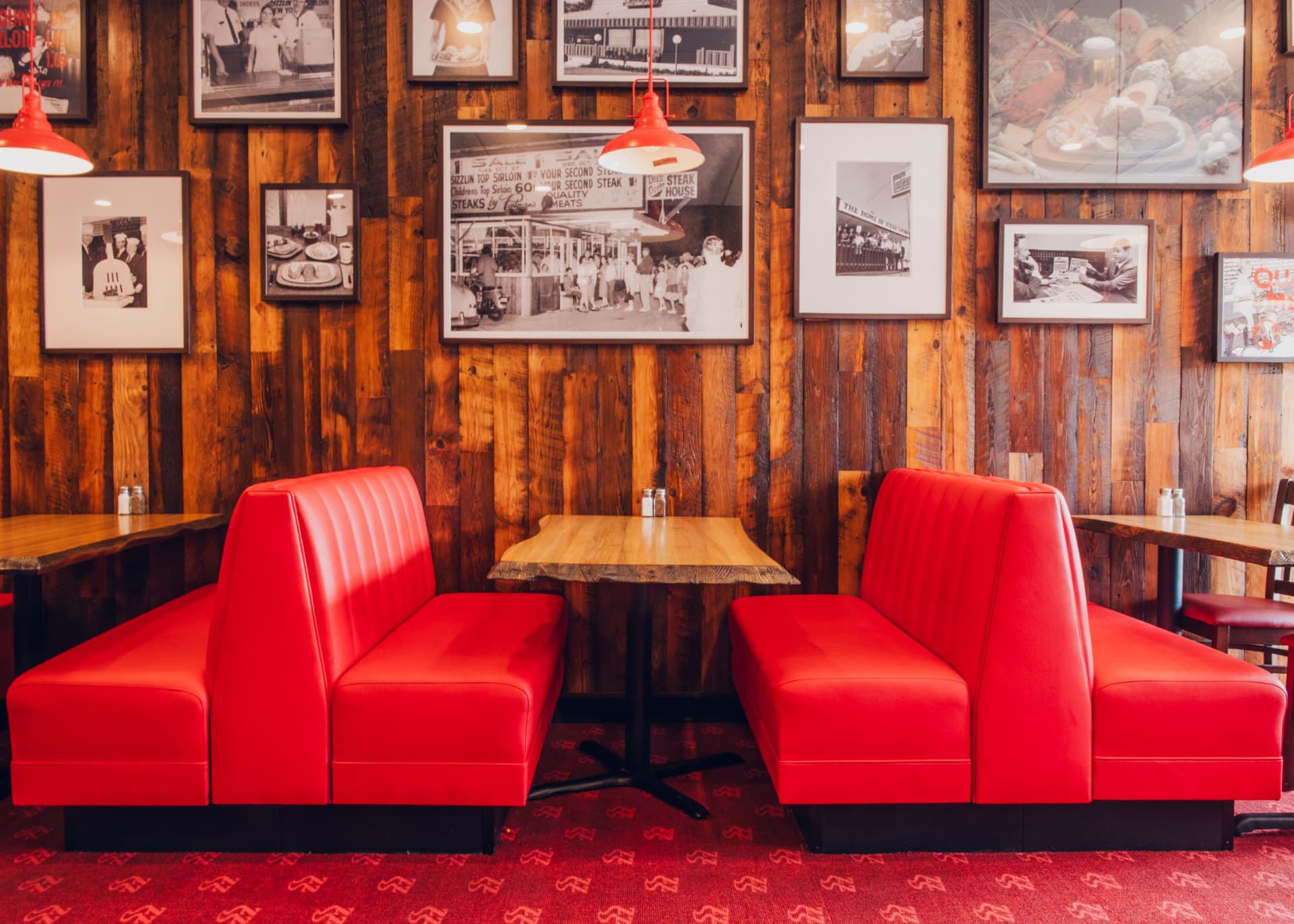 Custom restaurant booth installation